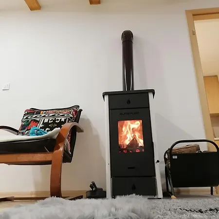 Vikendica Bjelasnica-lukavac Bjelašnica