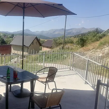 Vikendica Bjelasnica-lukavac Bjelašnica